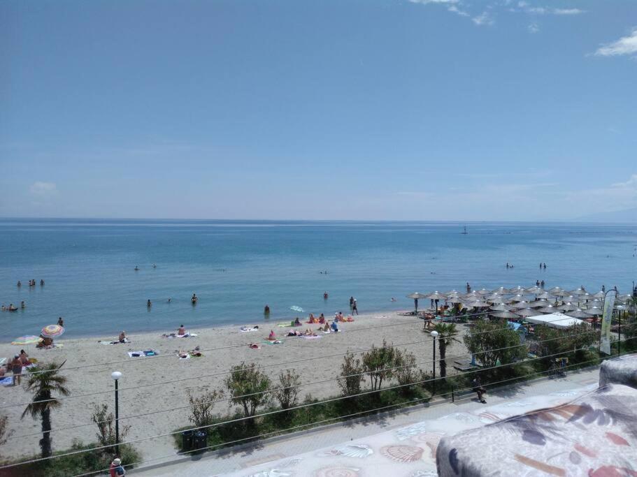 Lovely Side Loft * Paralia Katerinis